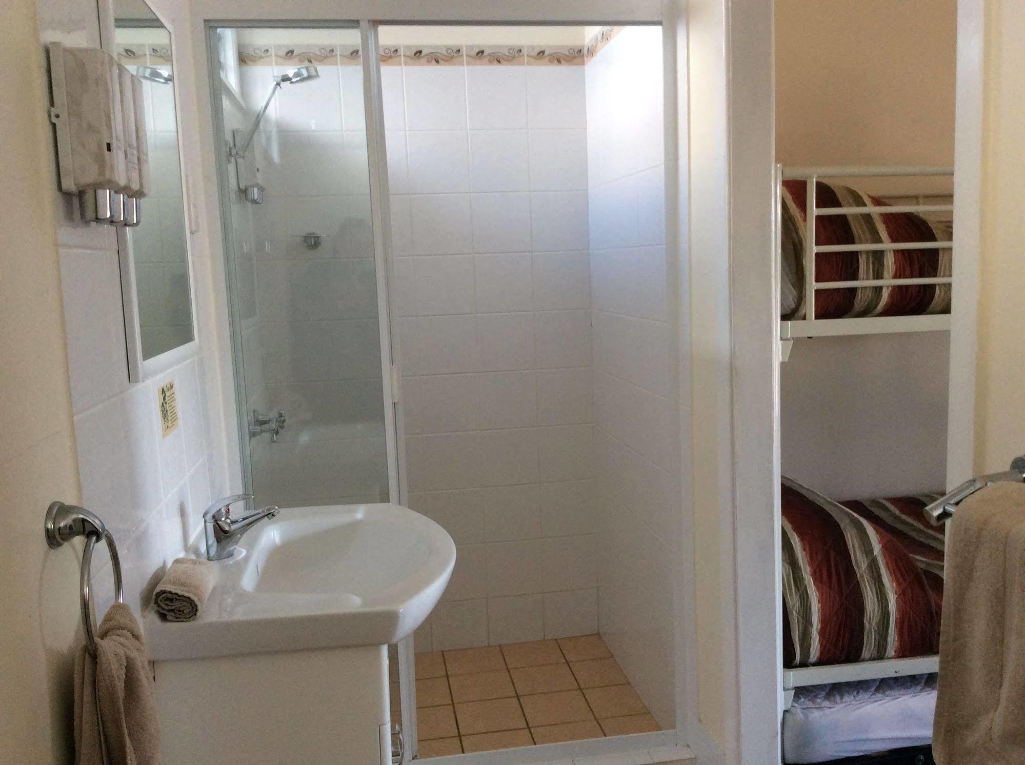 Kingaroy Country Motel Экстерьер фото
